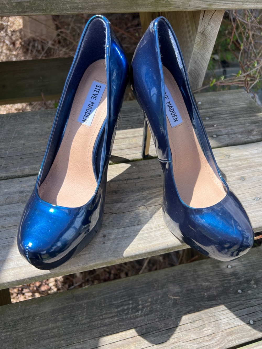 Steve Madden Navy Patent Stiletto Pumps